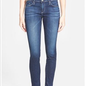 AG the stilt cigarette Jean